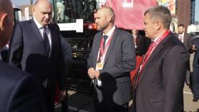 Ростсельмаш представил технику на выставке в Оренбургской области